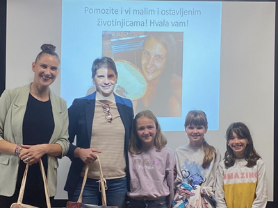 Sestre Meandžija u našoj školi