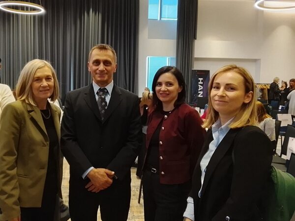 „Desitudo u učionici“